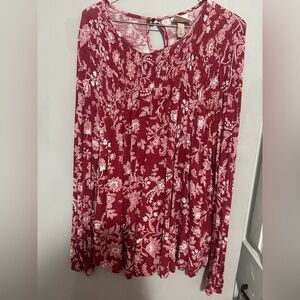 Floral Red and White Long Sleeve Blouse L